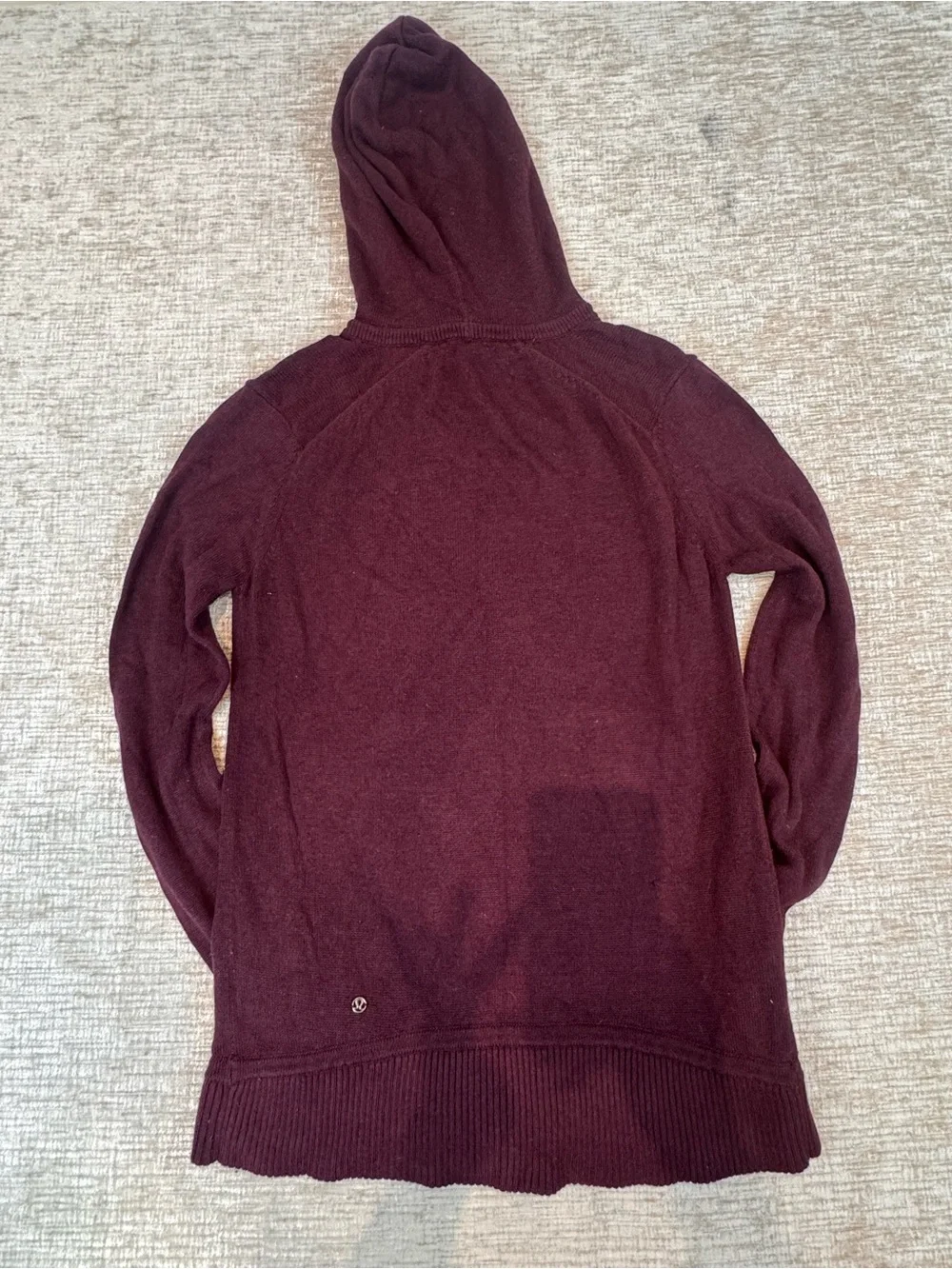 Lululemon women’s hooded sweater size 6